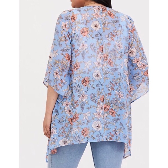 NWT Torrid Blue Floral Chiffon Drape Kimono - Picture 3 of 3